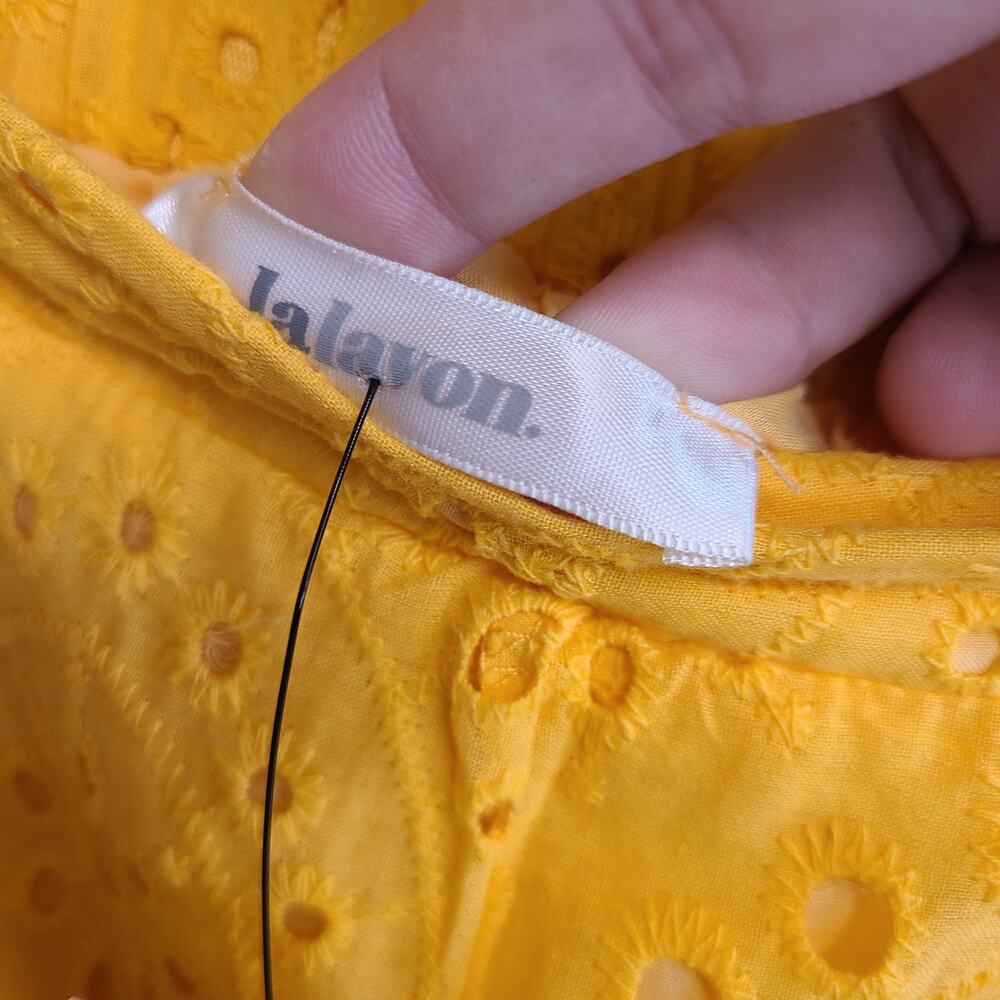 Lalavon Eyelet Pant NWT S Yellow Cropped Cottagecore Coastal Preppy Boho Preppy - Picture 6 of 6